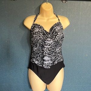 Aqua green size large one piece padded cup swimsuit